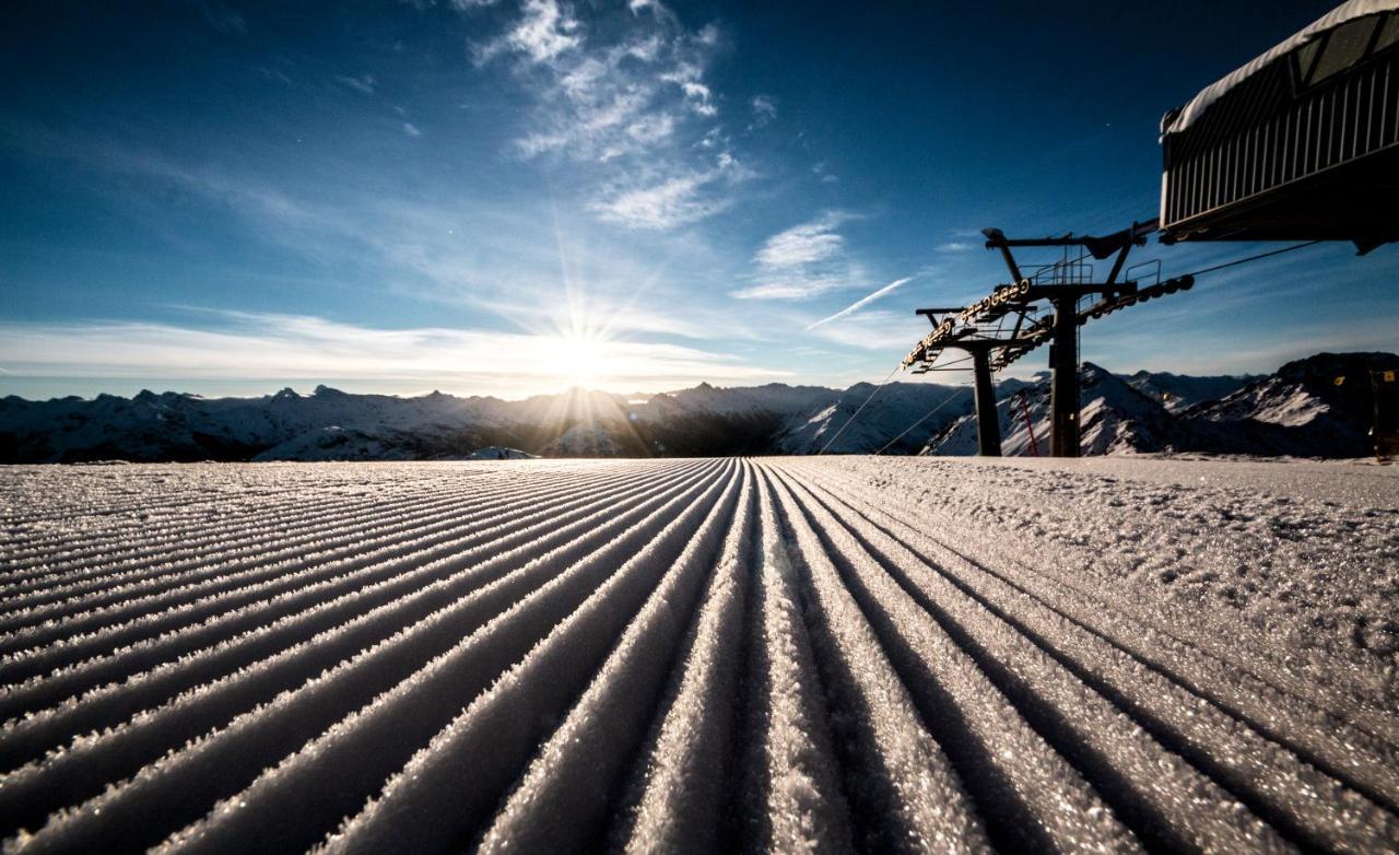 Adventure Hostel Klosters Exterior foto